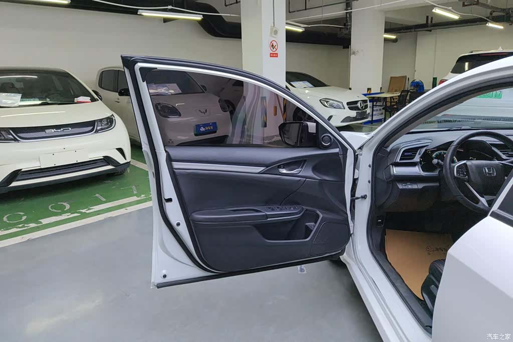 Honda Civic, 2019 7
