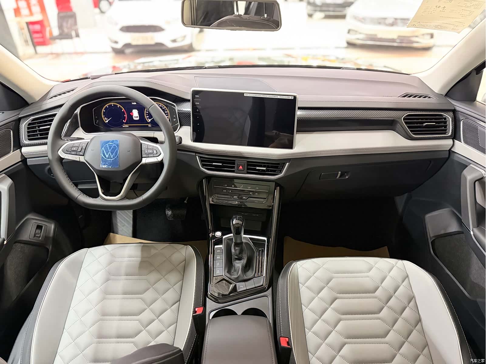 Volkswagen Tayron, 2026 6