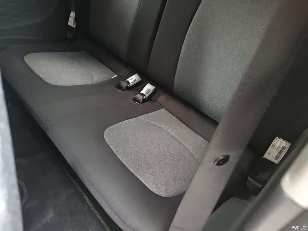 Wuling MINIEV, 2022 13
