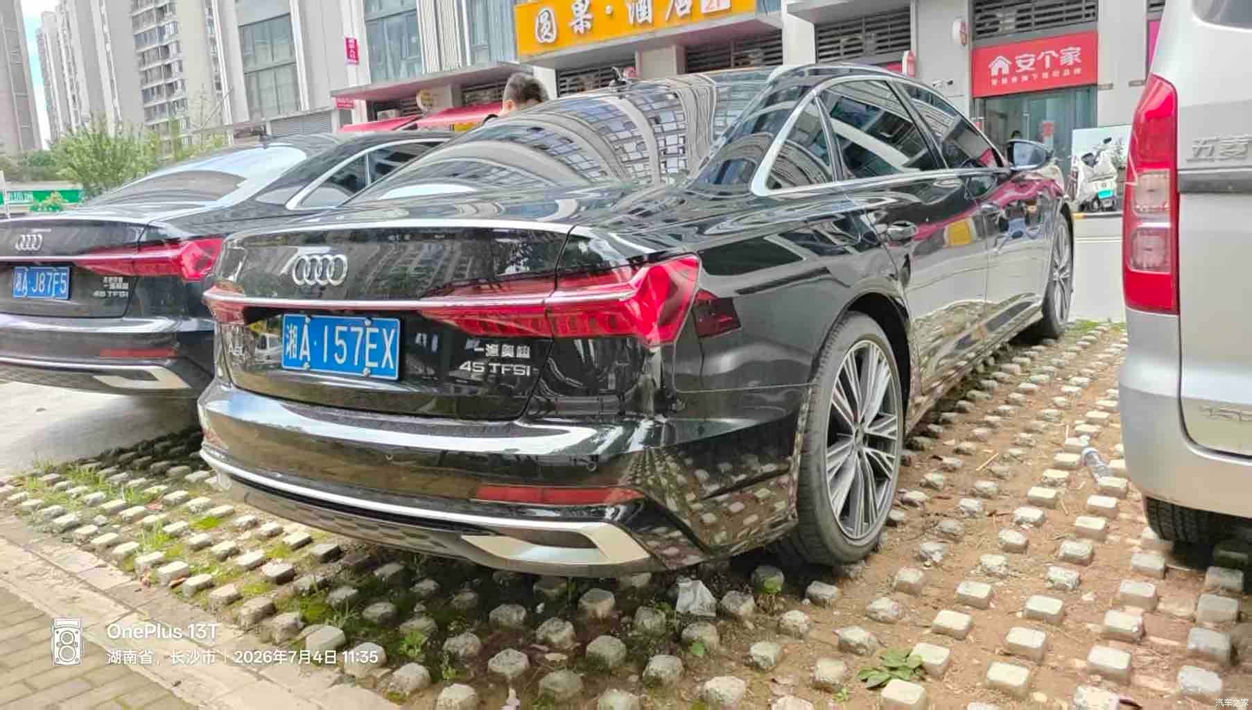 Audi A6L, 2023 все фото
