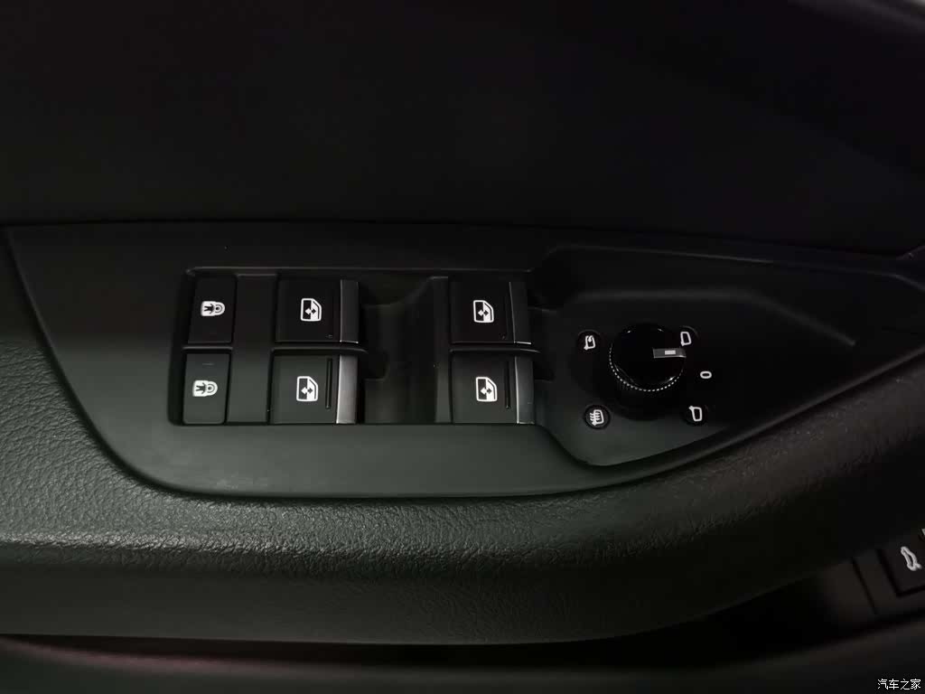 Audi A6L, 2022 9