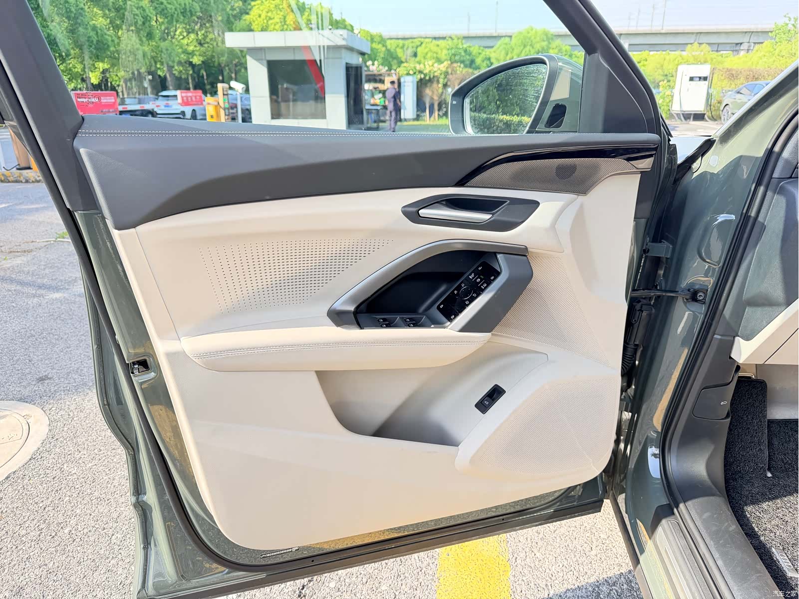 Audi Q5L, 2026 все фото