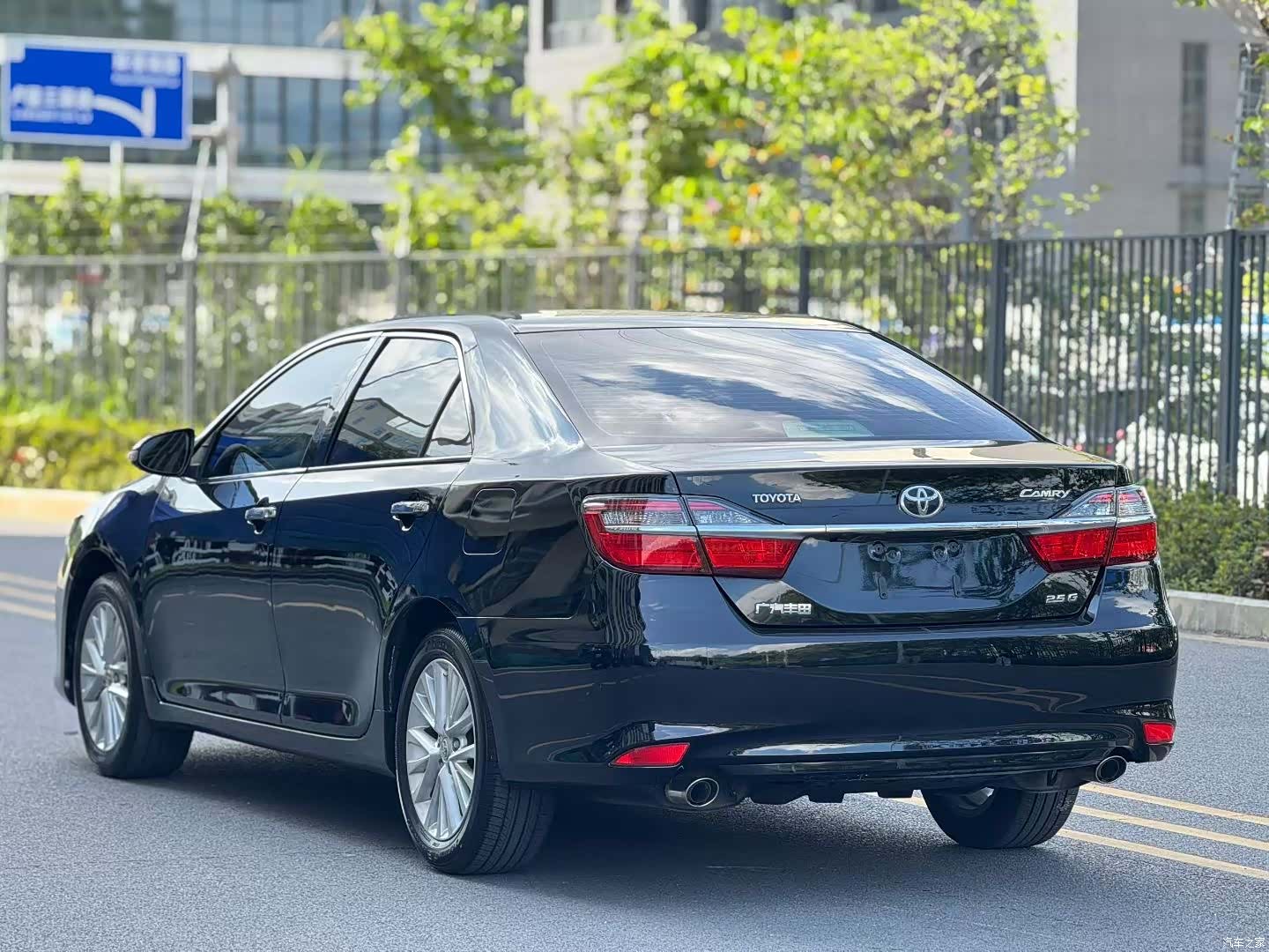 Toyota Camry, 2015 7