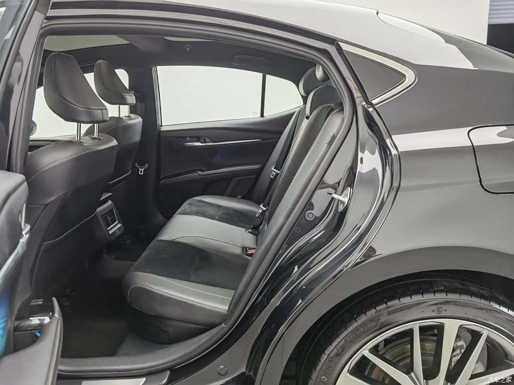 Toyota Camry, 2024 15
