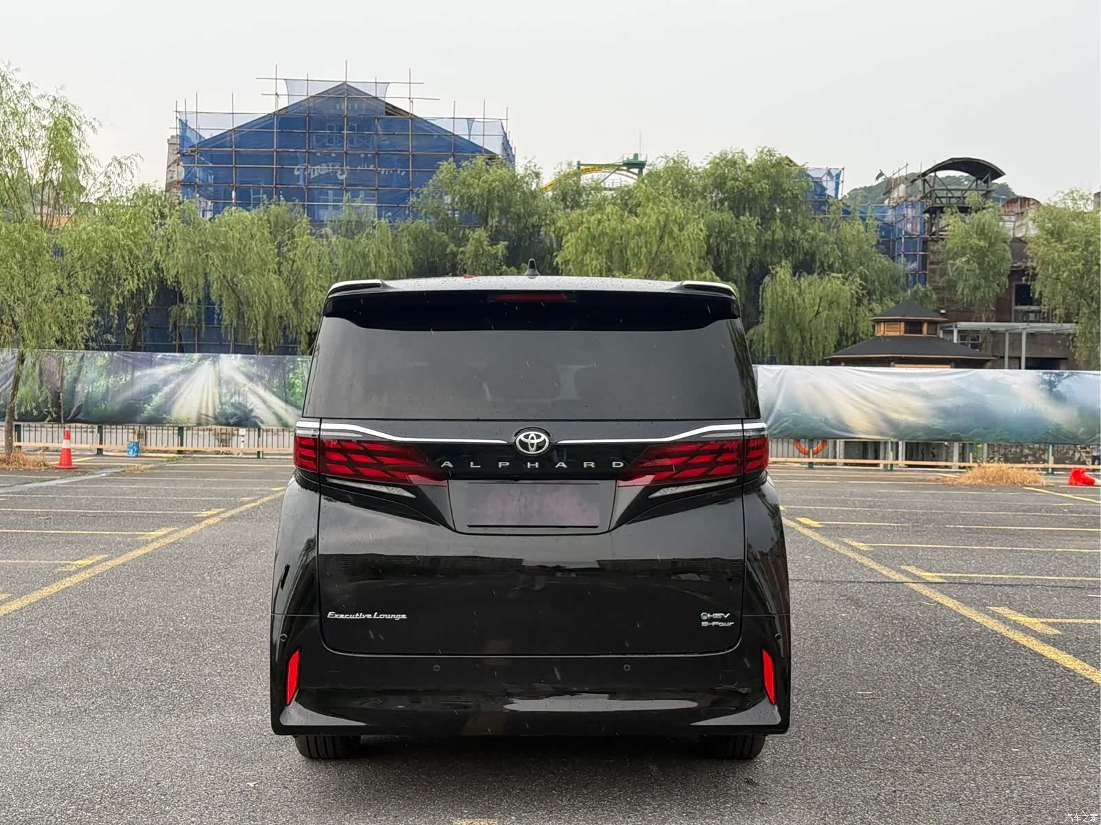 Toyota Vellfire, 2023 7