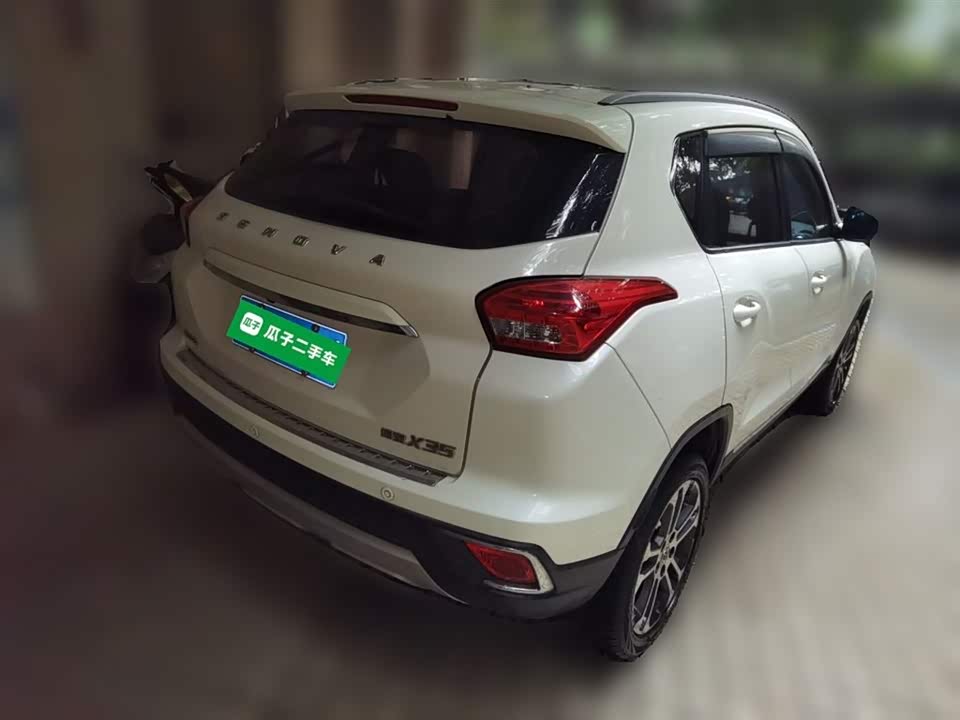 BAIC Shenbao X35
