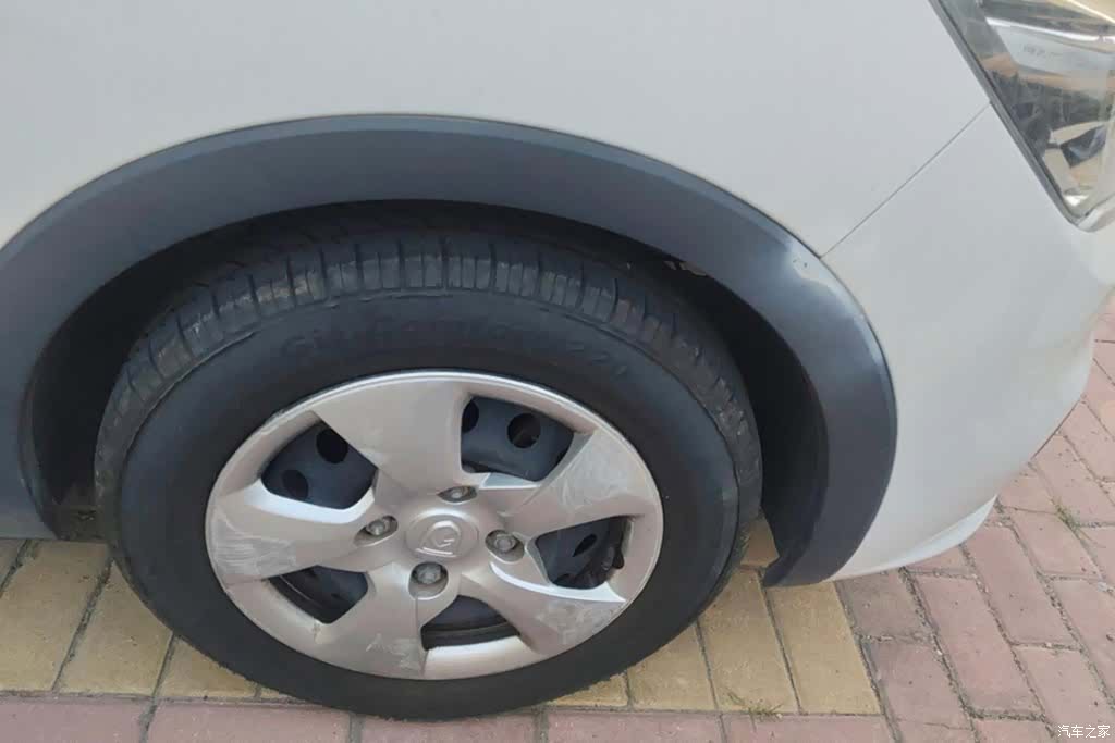 Wuling 310, 2017 6