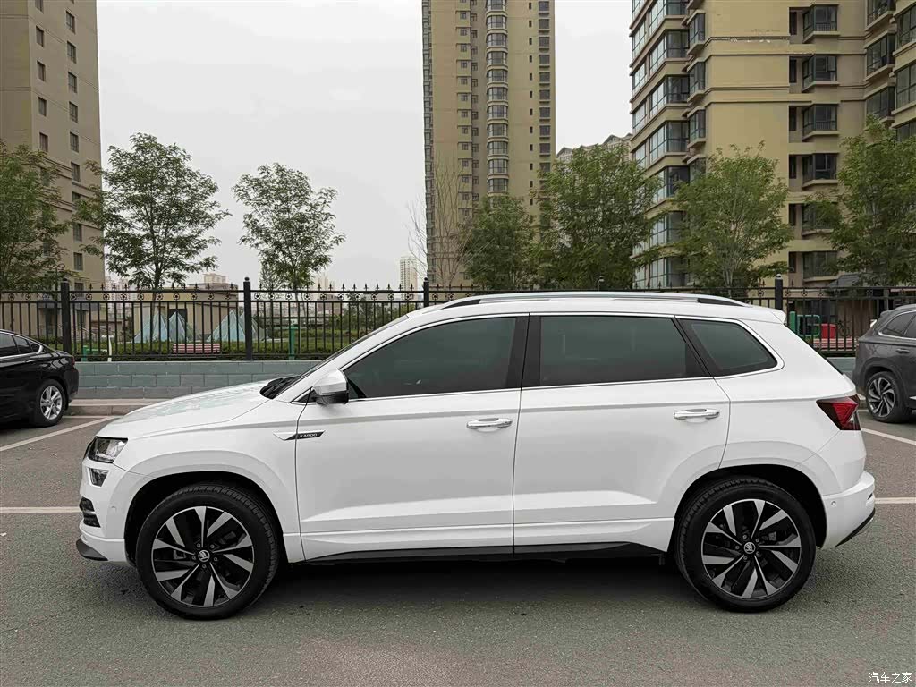 Skoda Karoq, 2022 13