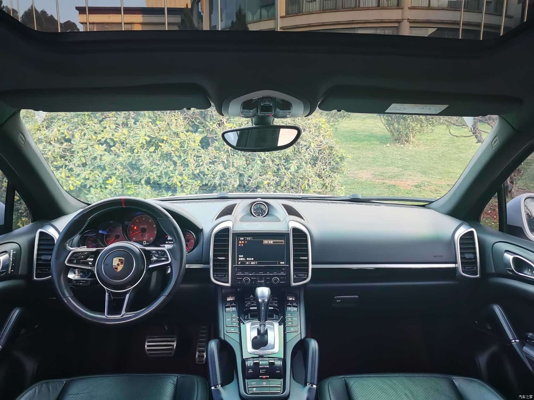 Porsche Cayenne, 2015 26
