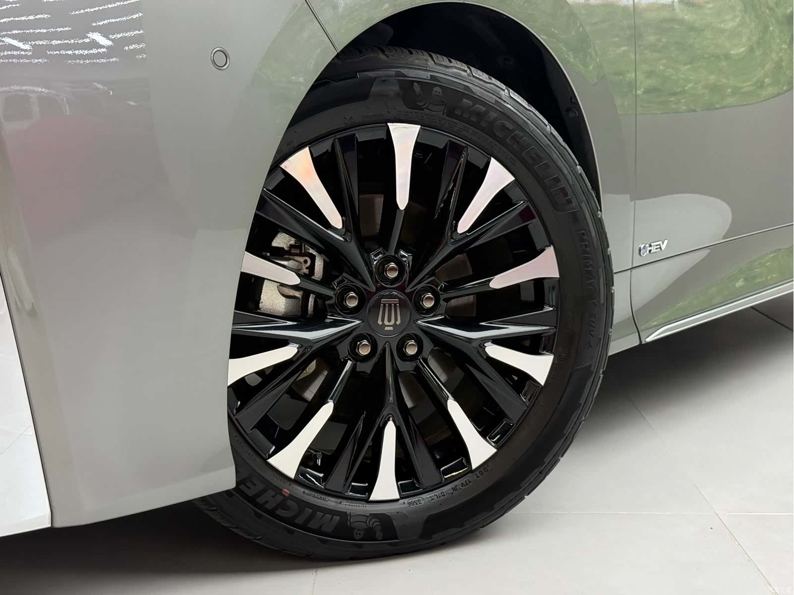 Toyota Vellfire, 2024 8