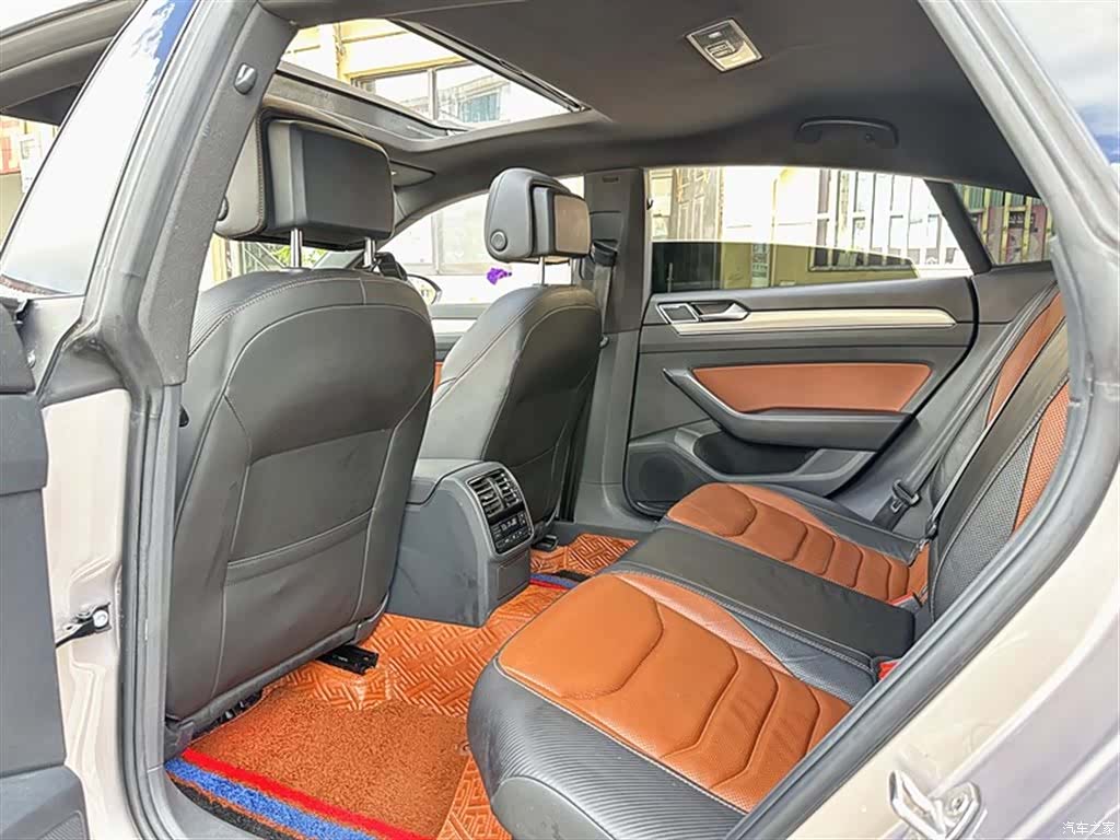Volkswagen CC, 2019 12