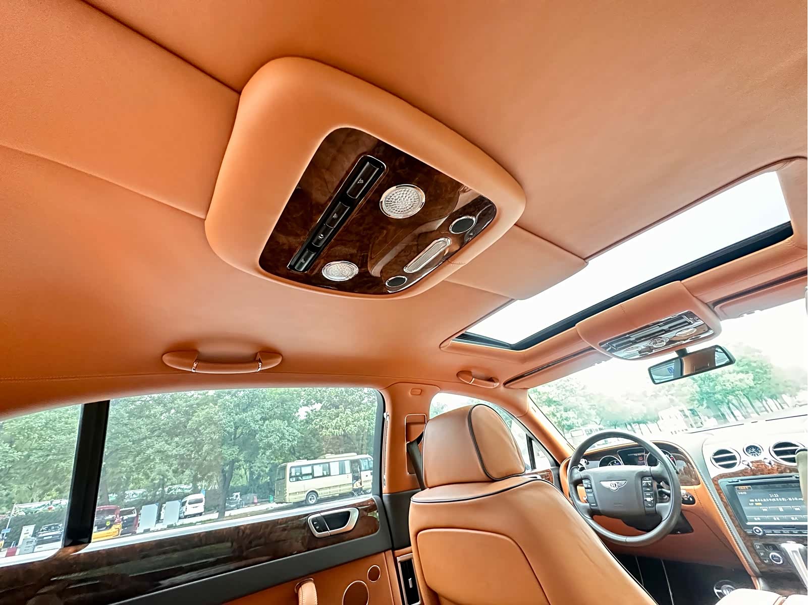 Bentley Flying Spur, 2012 43
