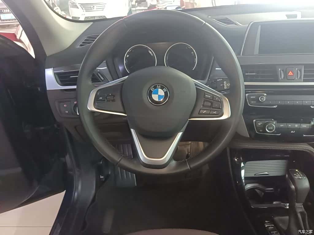 BMW X1, 2019 11