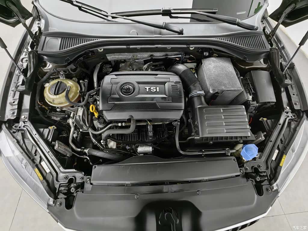 Skoda Superb, 2017 6