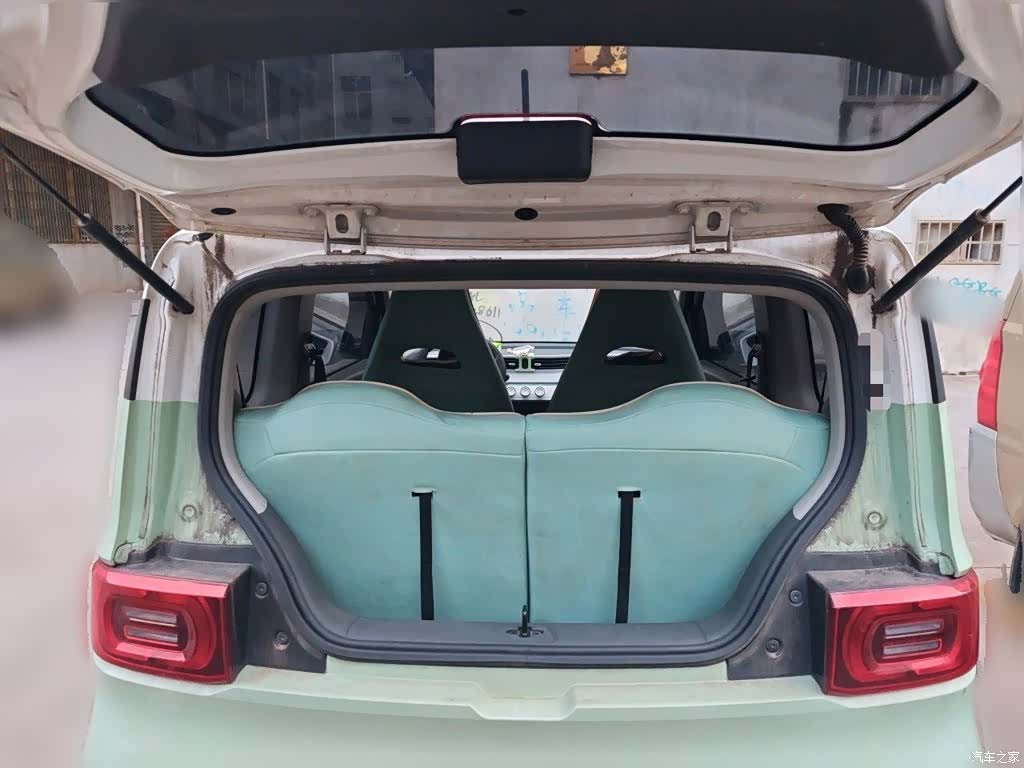 Wuling MINIEV, 2022 16