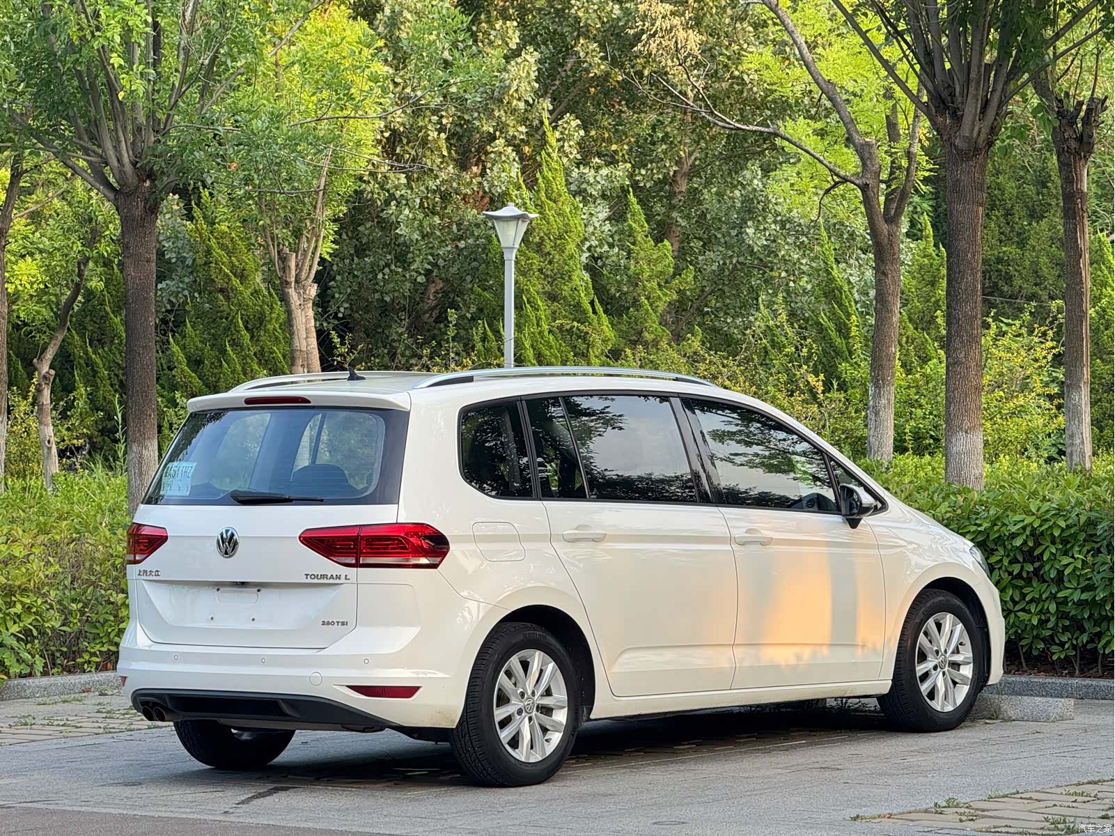 Volkswagen L, 2018 10