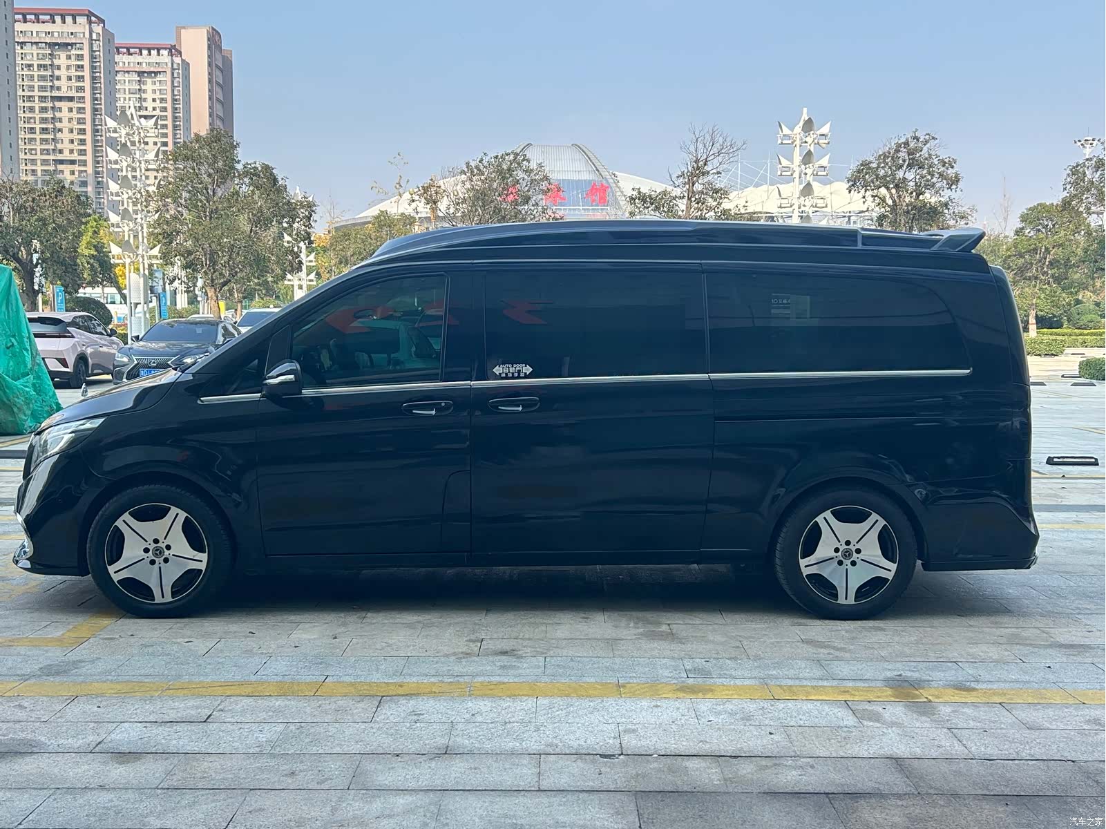 Mercedes-Benz V-Class, 2019 4