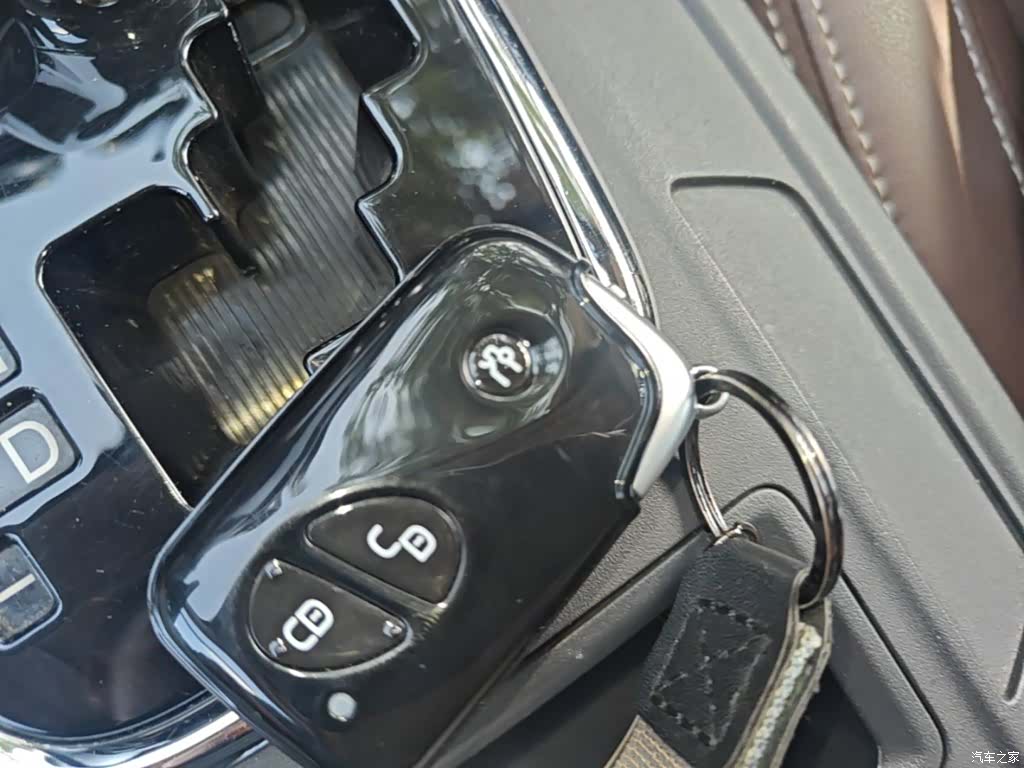 BYD S7, 2015 9