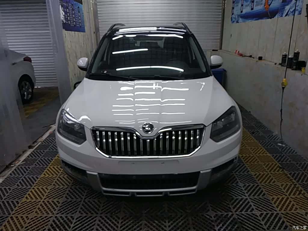 Skoda Yeti, 2014 3