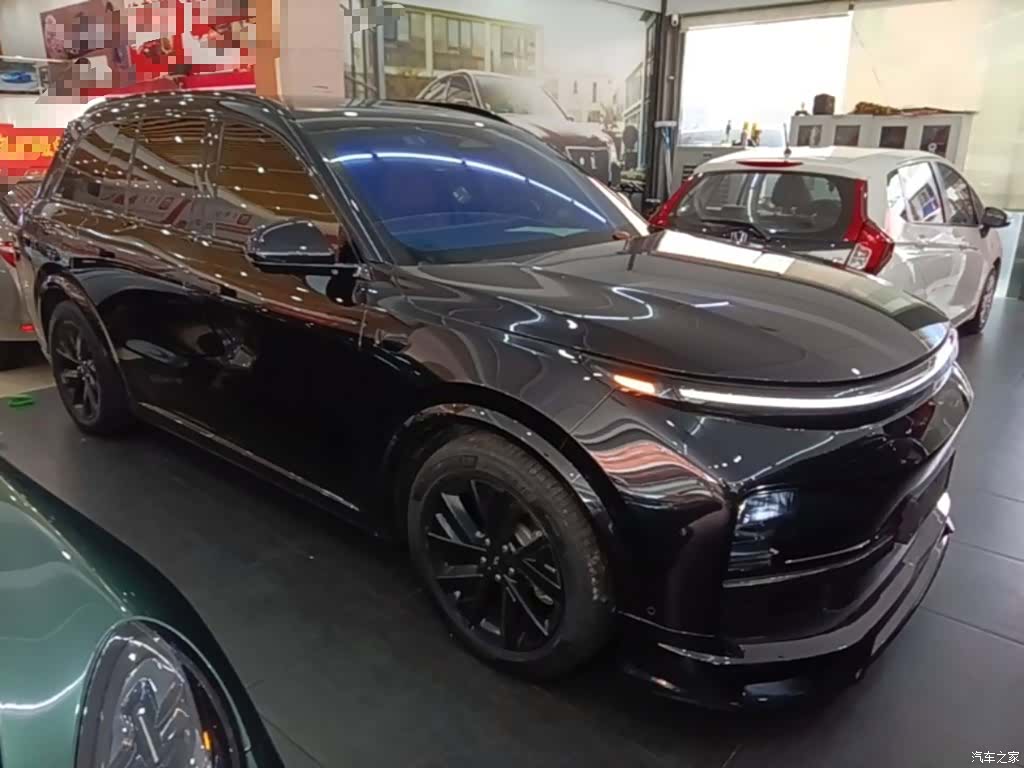 Li Auto L8, 2024 4