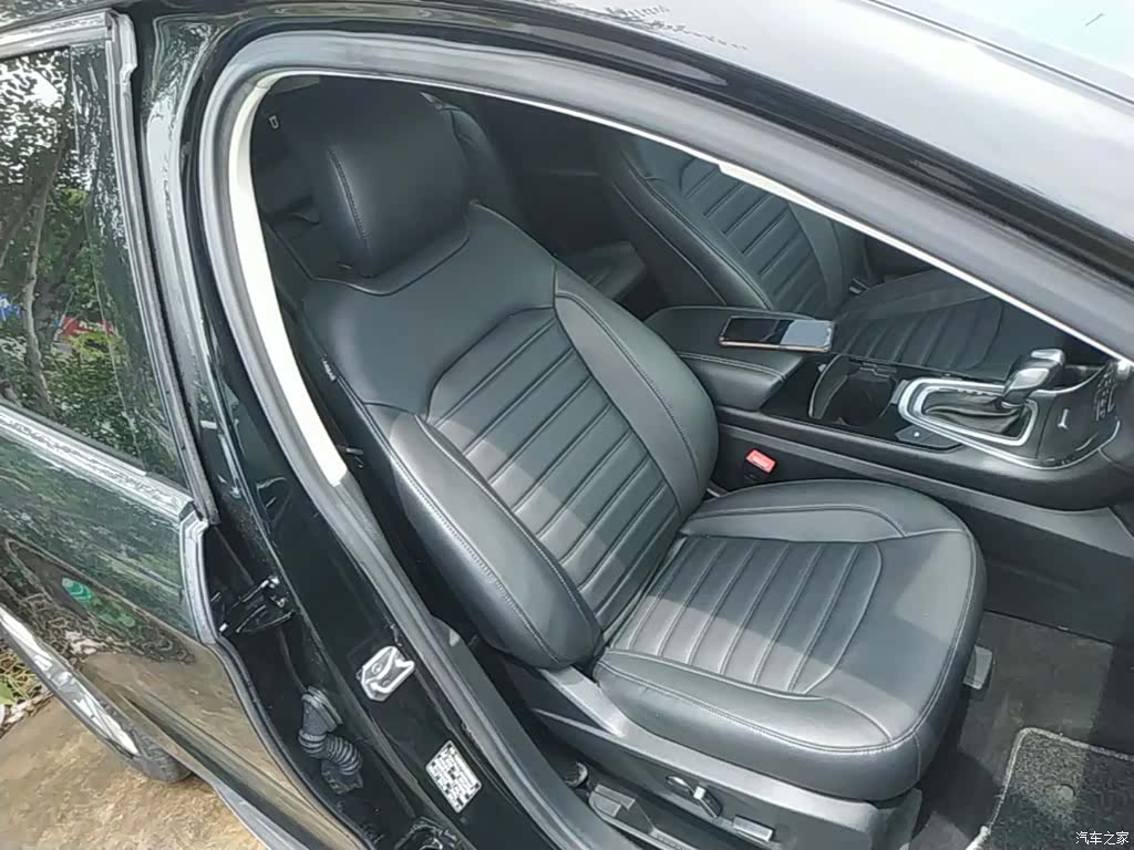 Ford Edge, 2018 25