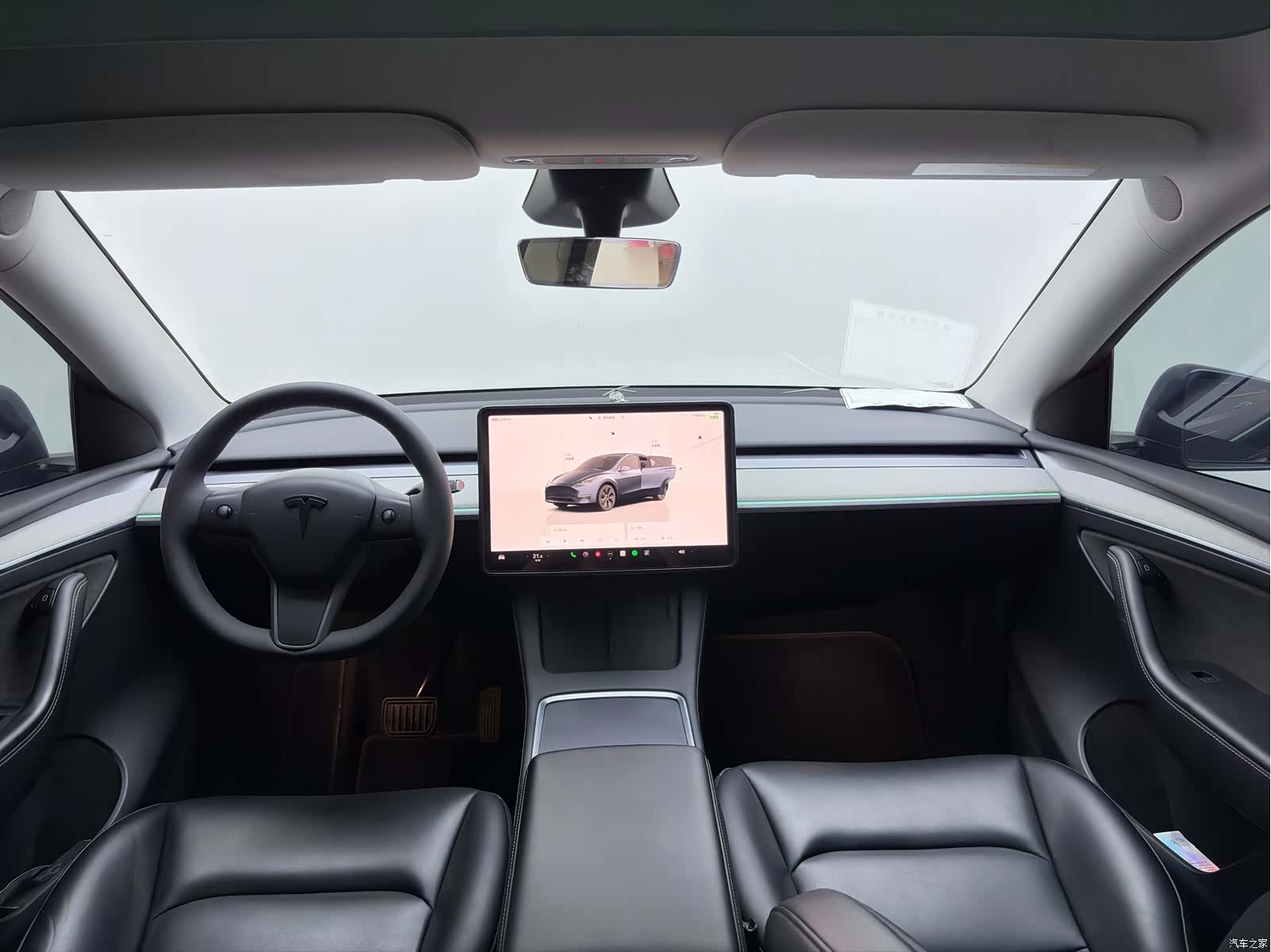 Tesla Model Y, 2024 все фото