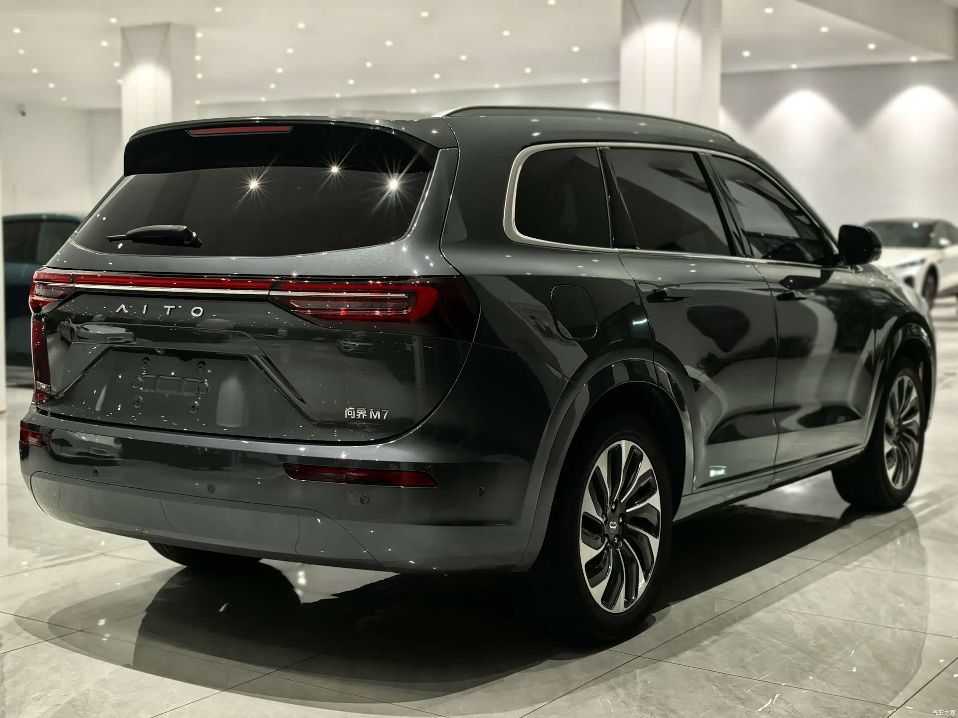 AITO M7, 2022 4