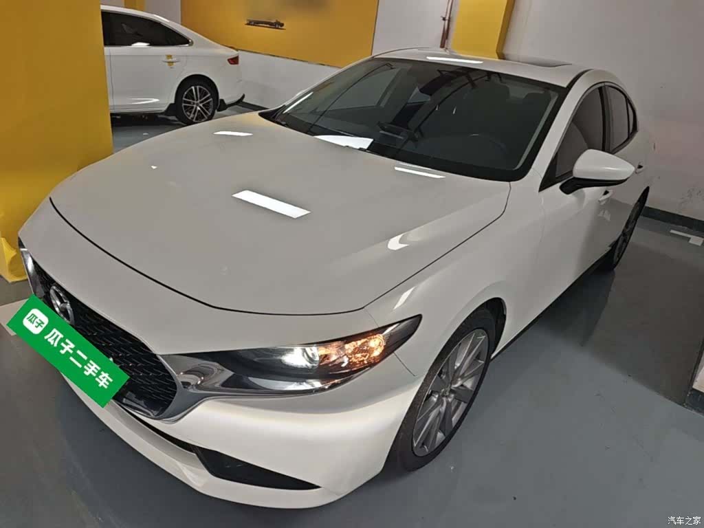 Mazda Mazda3, 2021 1