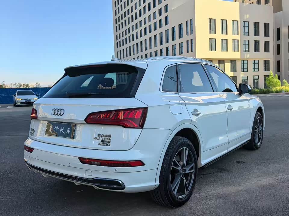 Audi Q5L Audi Q5L
