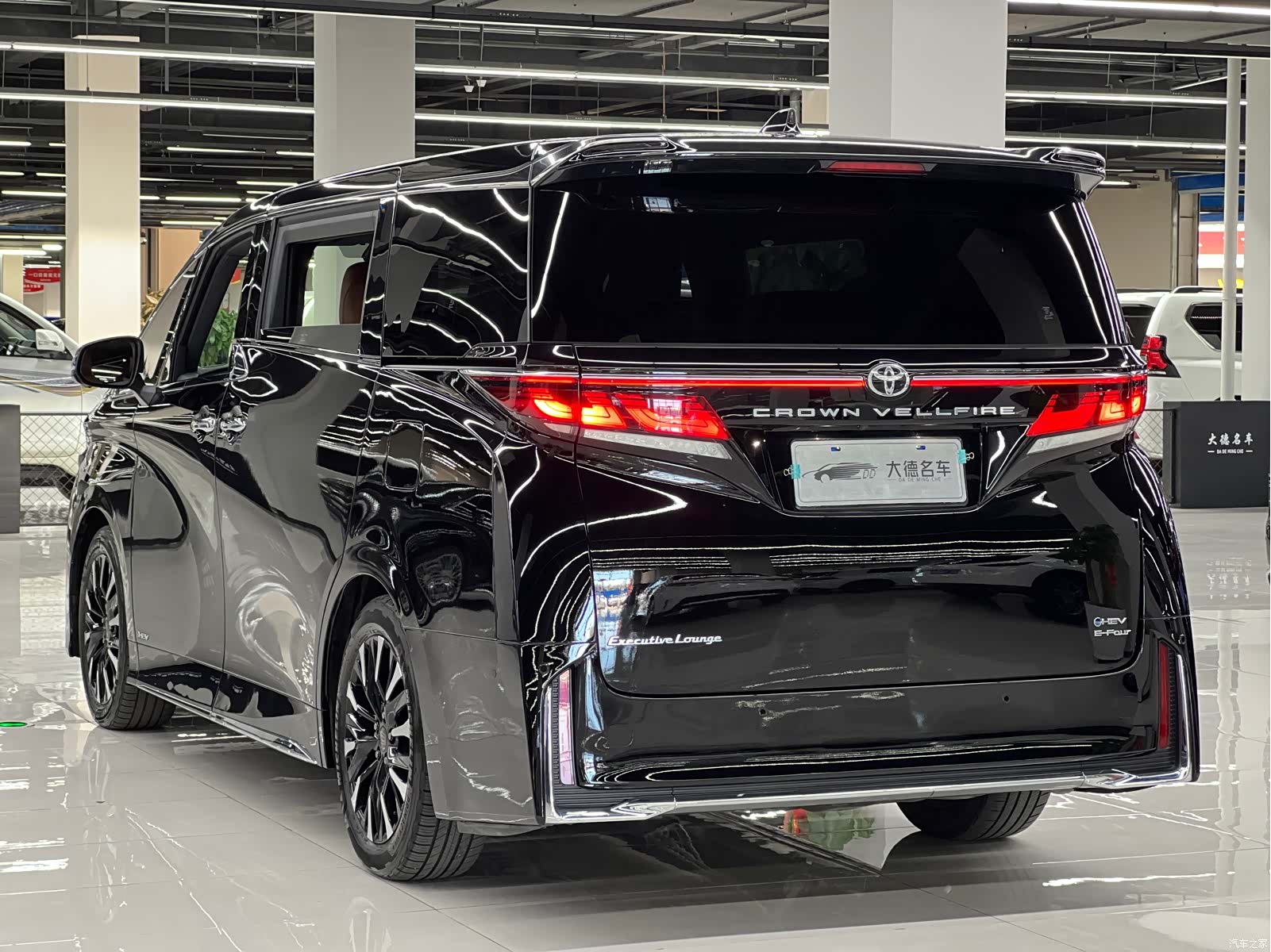 Toyota Vellfire, 2023 6