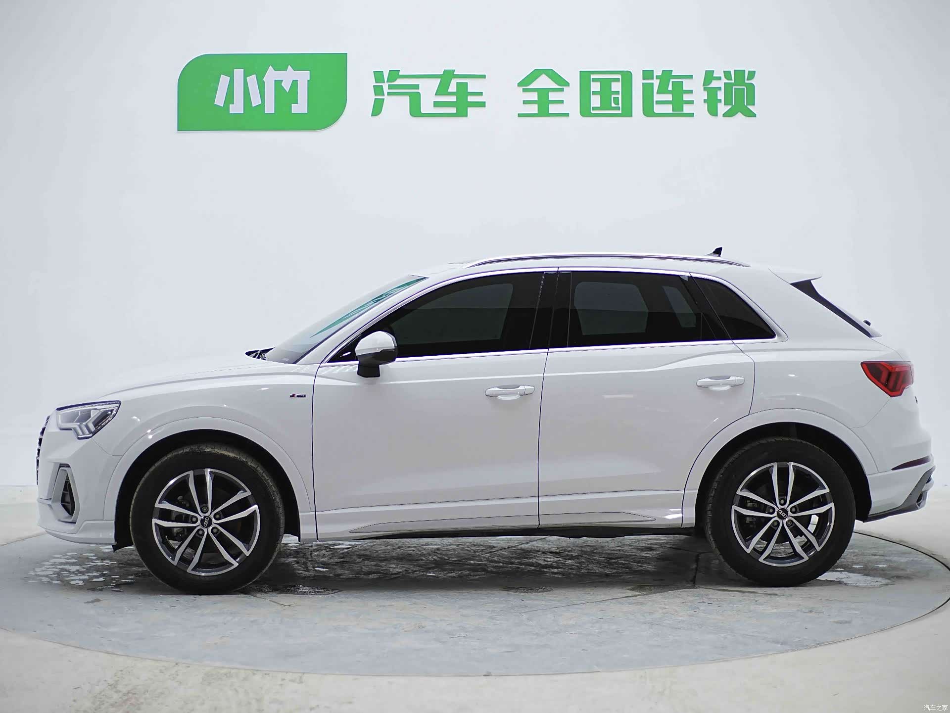Audi Q3, 2023 3