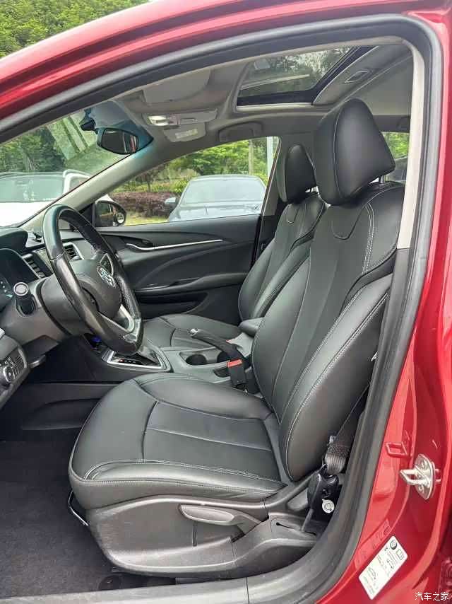 Audi A4L, 2010 10