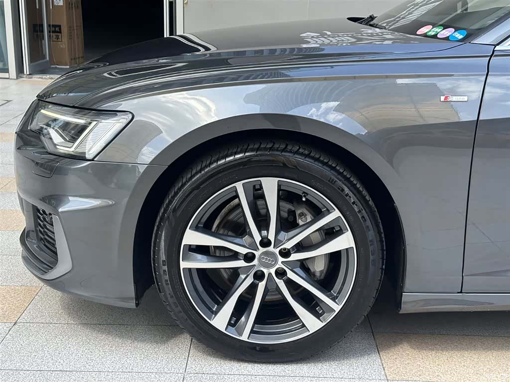Audi A6L, 2021 все фото