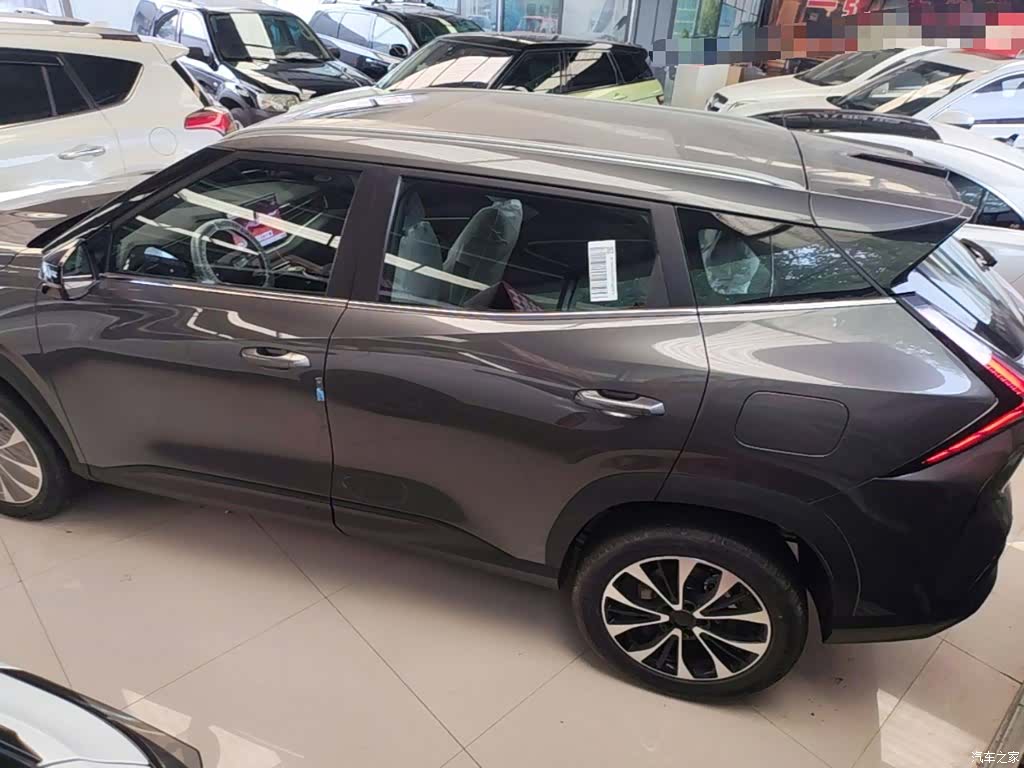 Geely Boyue, 2026 все фото