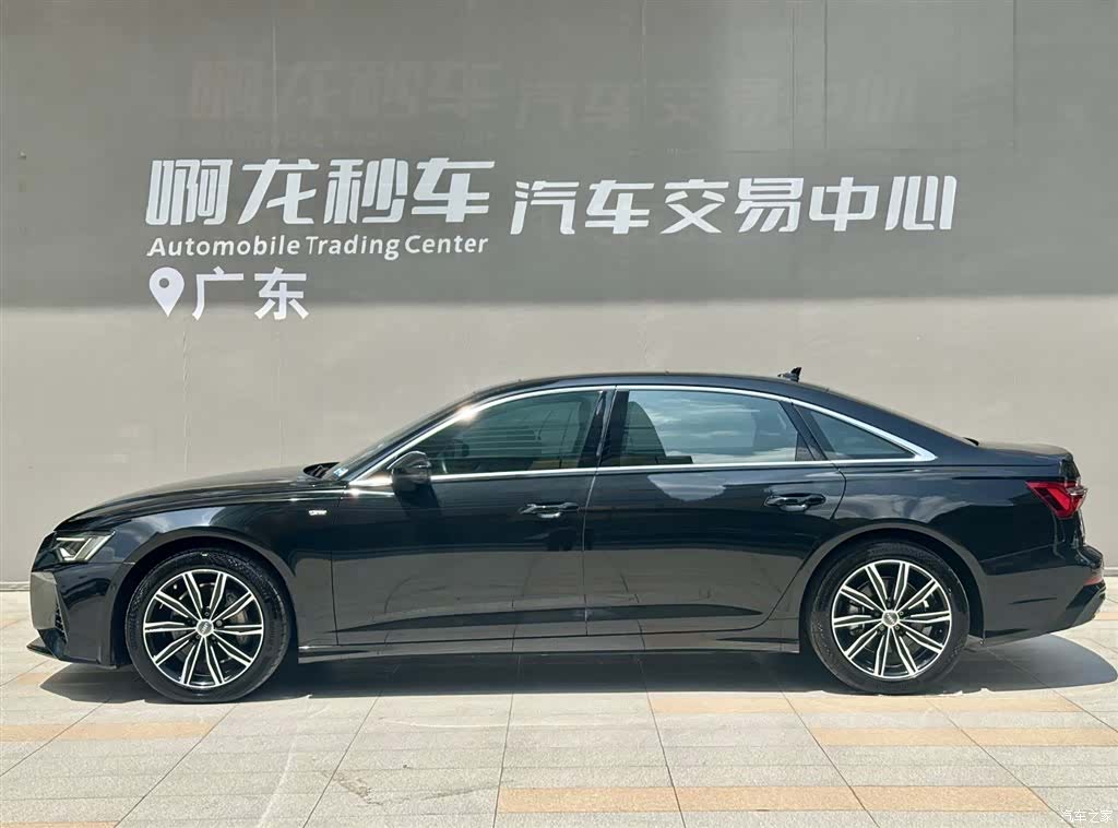 Audi A6L, 2020 3