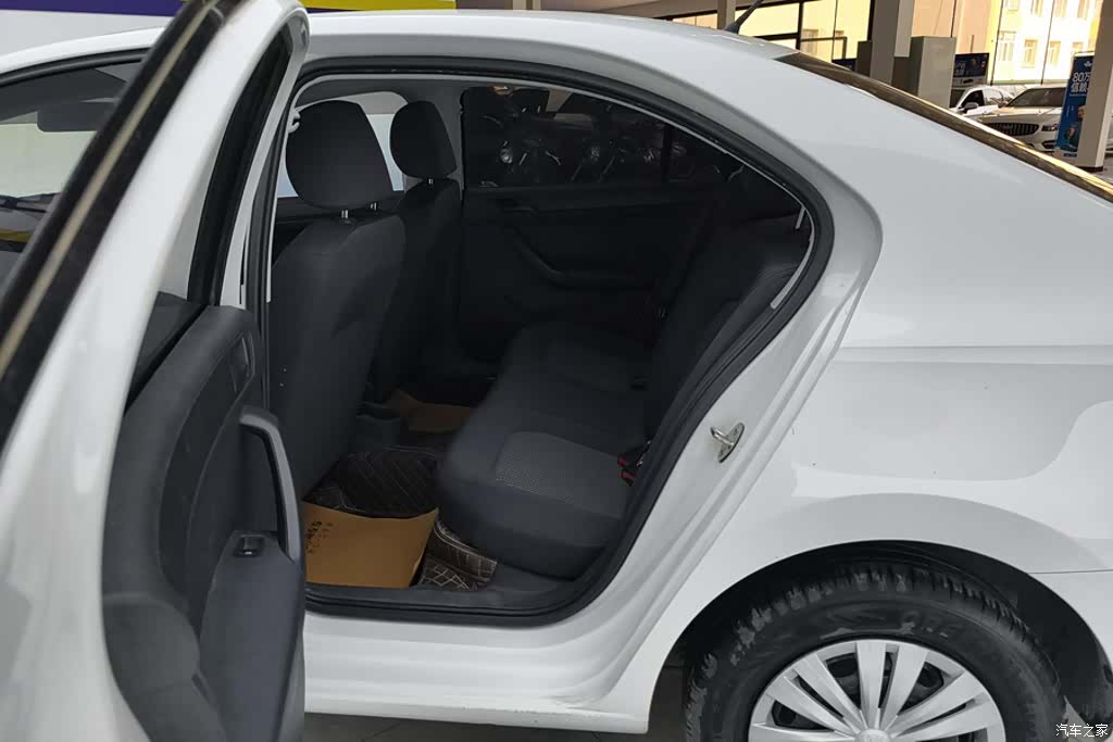 Volkswagen Santana, 2023 11