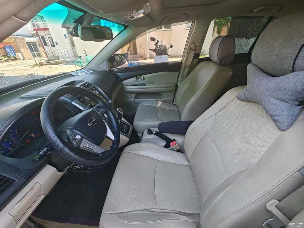 BYD S6, 2011 все фото