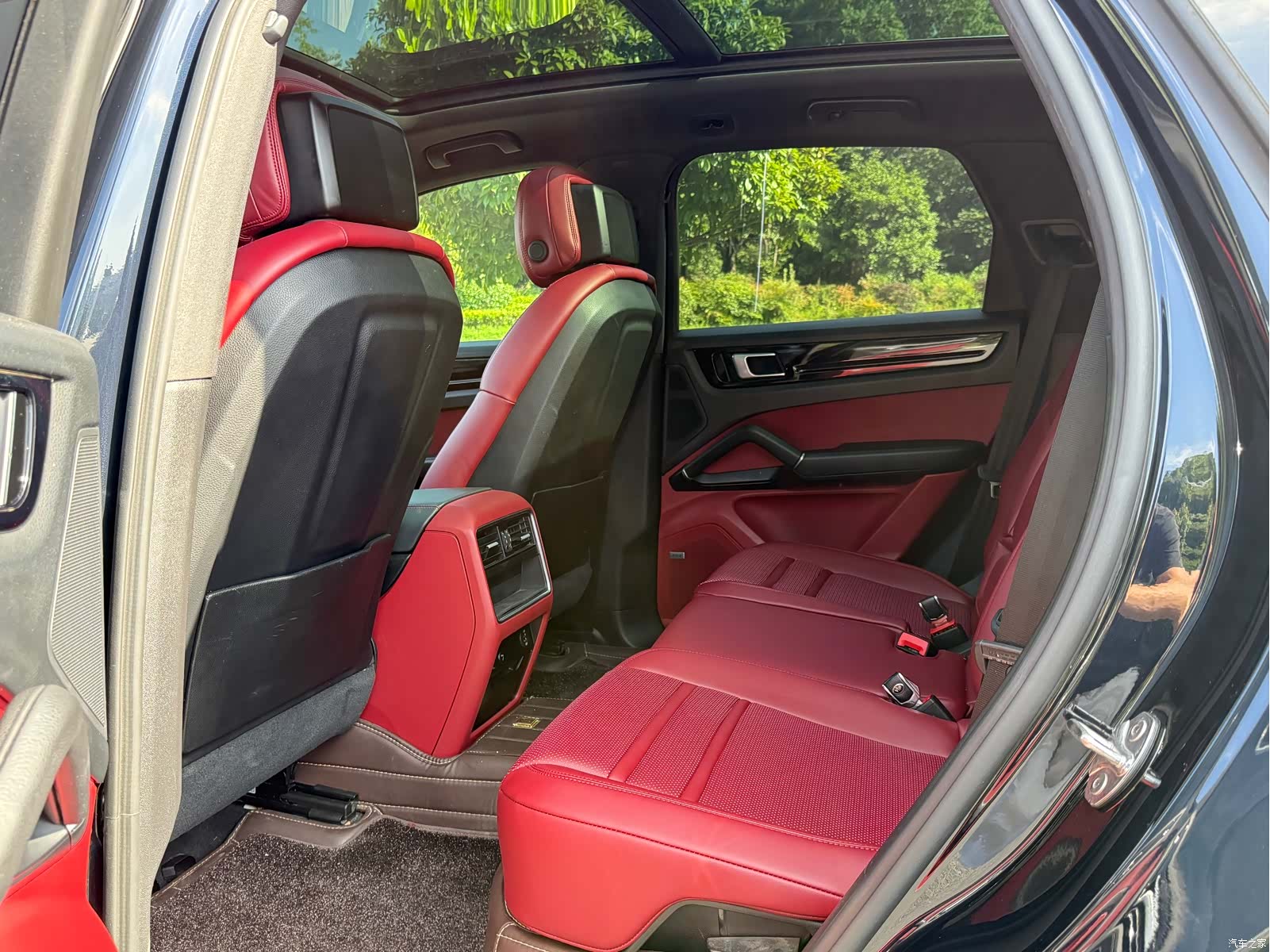 Porsche Cayenne, 2018 13