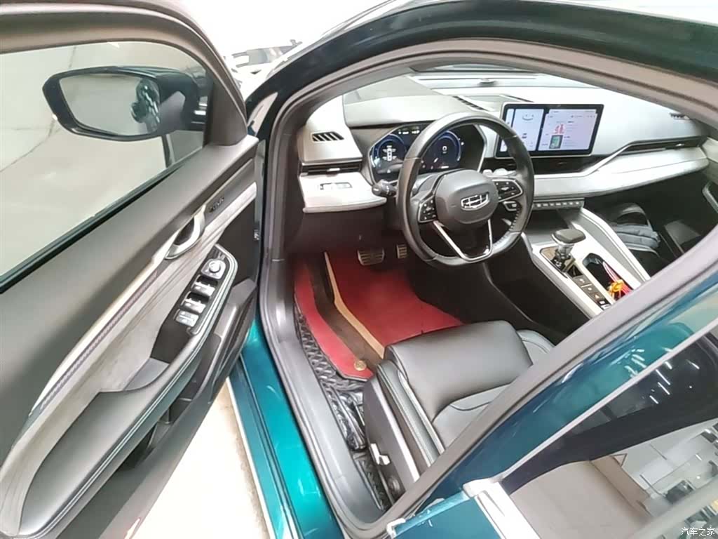 Geely Preface, 2024 16