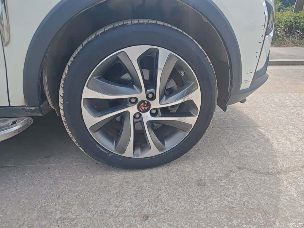 BYD Yuan, 2017 23