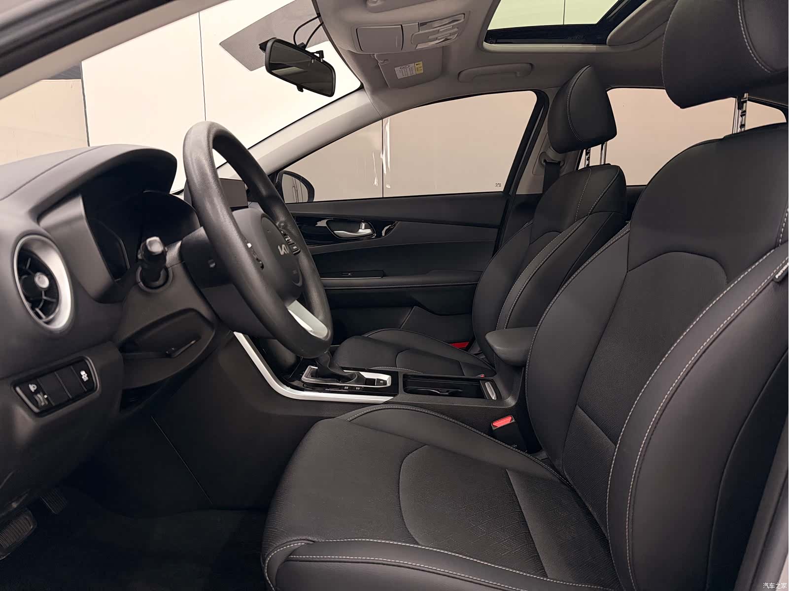 Kia K3, 2022 11