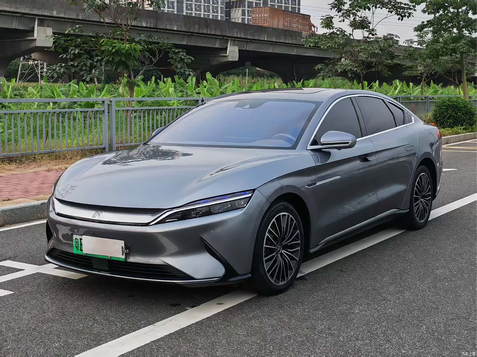 BYD Han, 2022 2