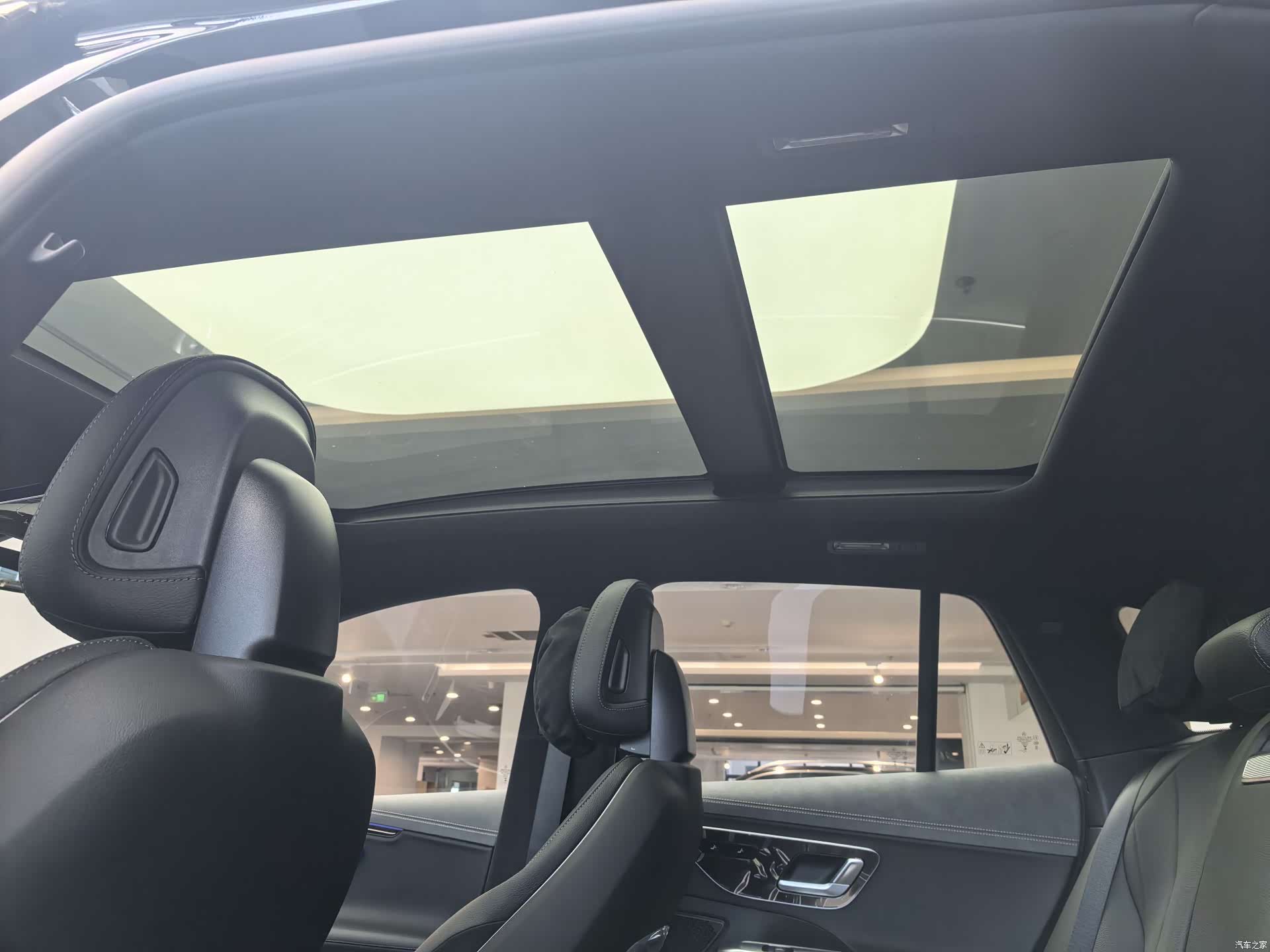 Mercedes-Benz EQE, 2025 10