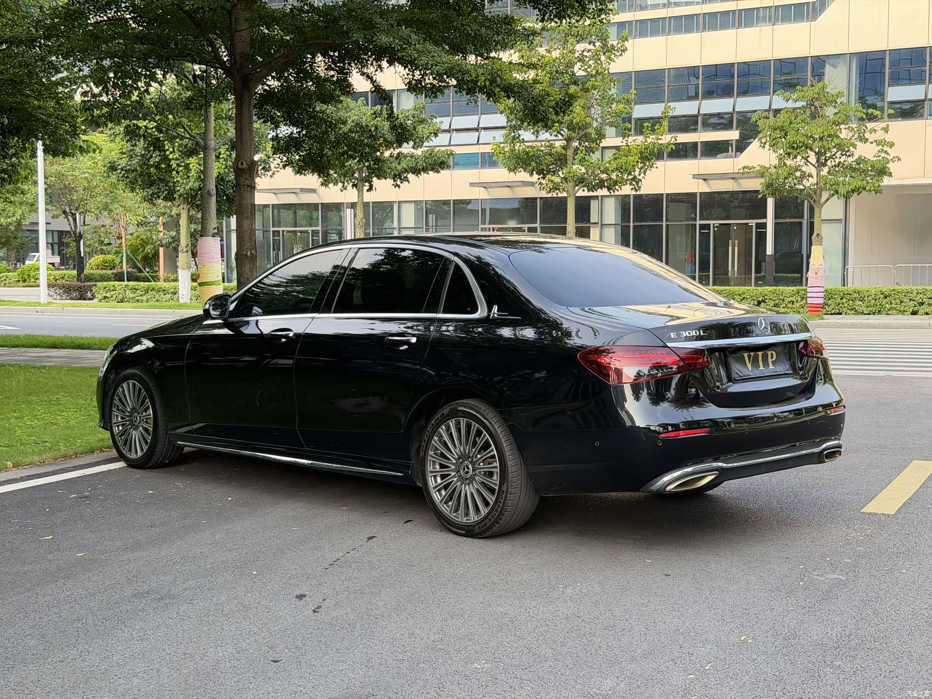 Mercedes-Benz E-Class, 2019 7