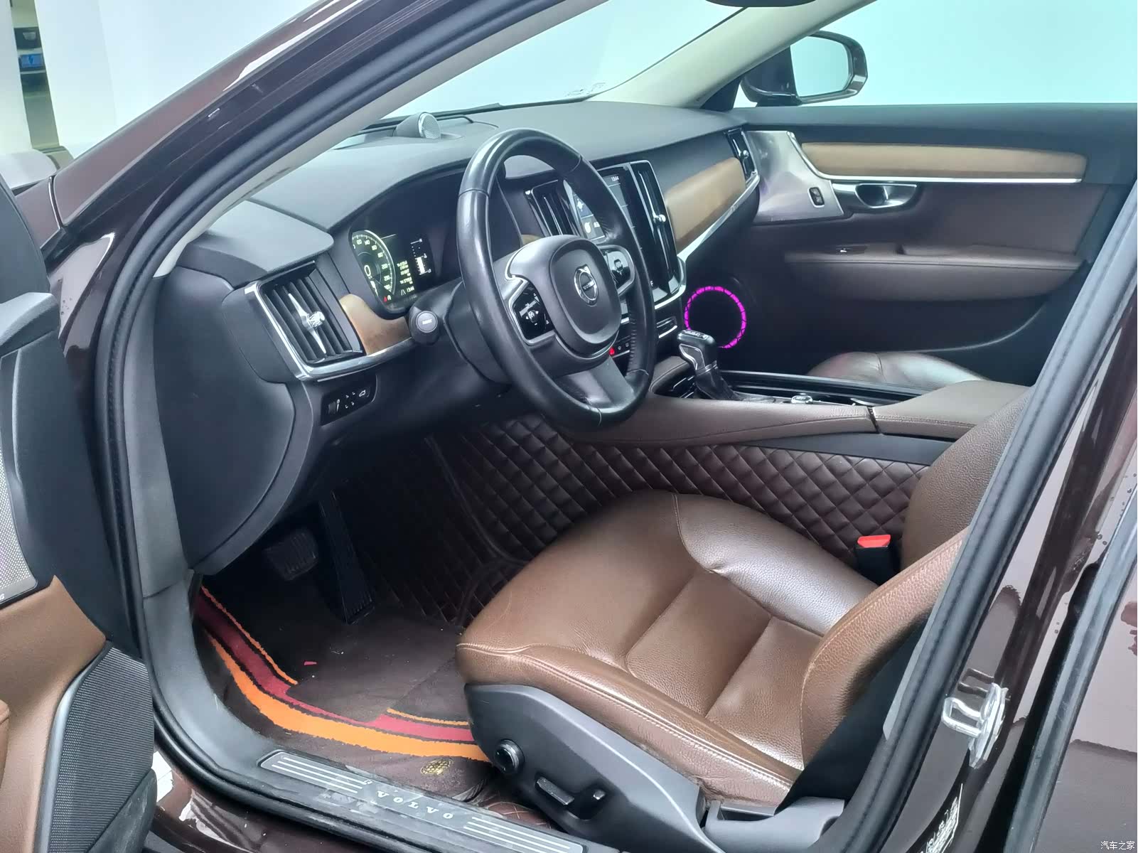 Volvo S90, 2018 4