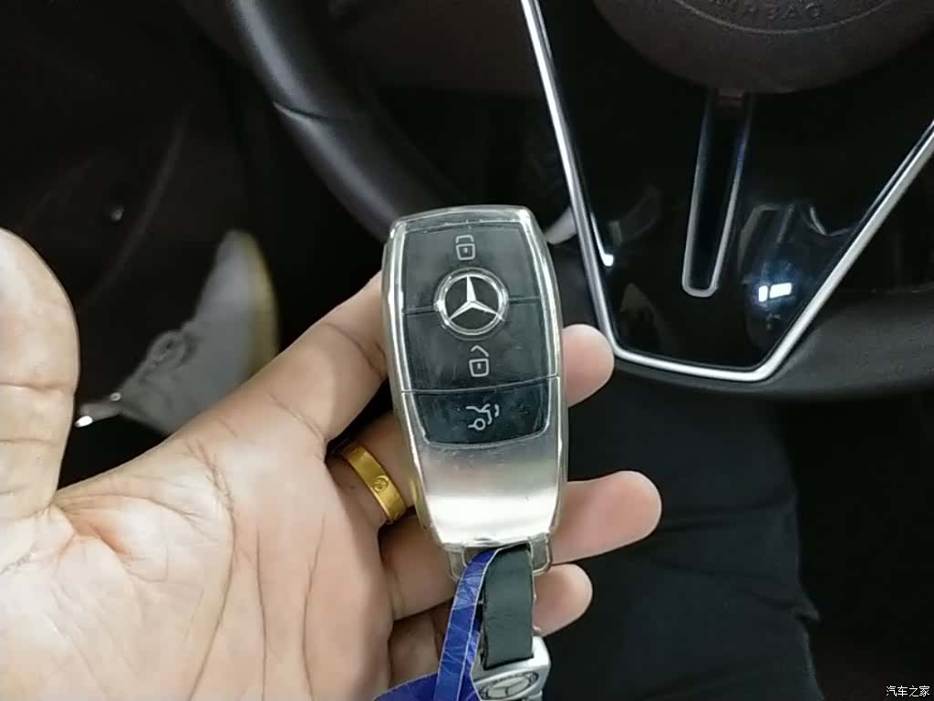 Mercedes-Benz E-Class, 2022 9