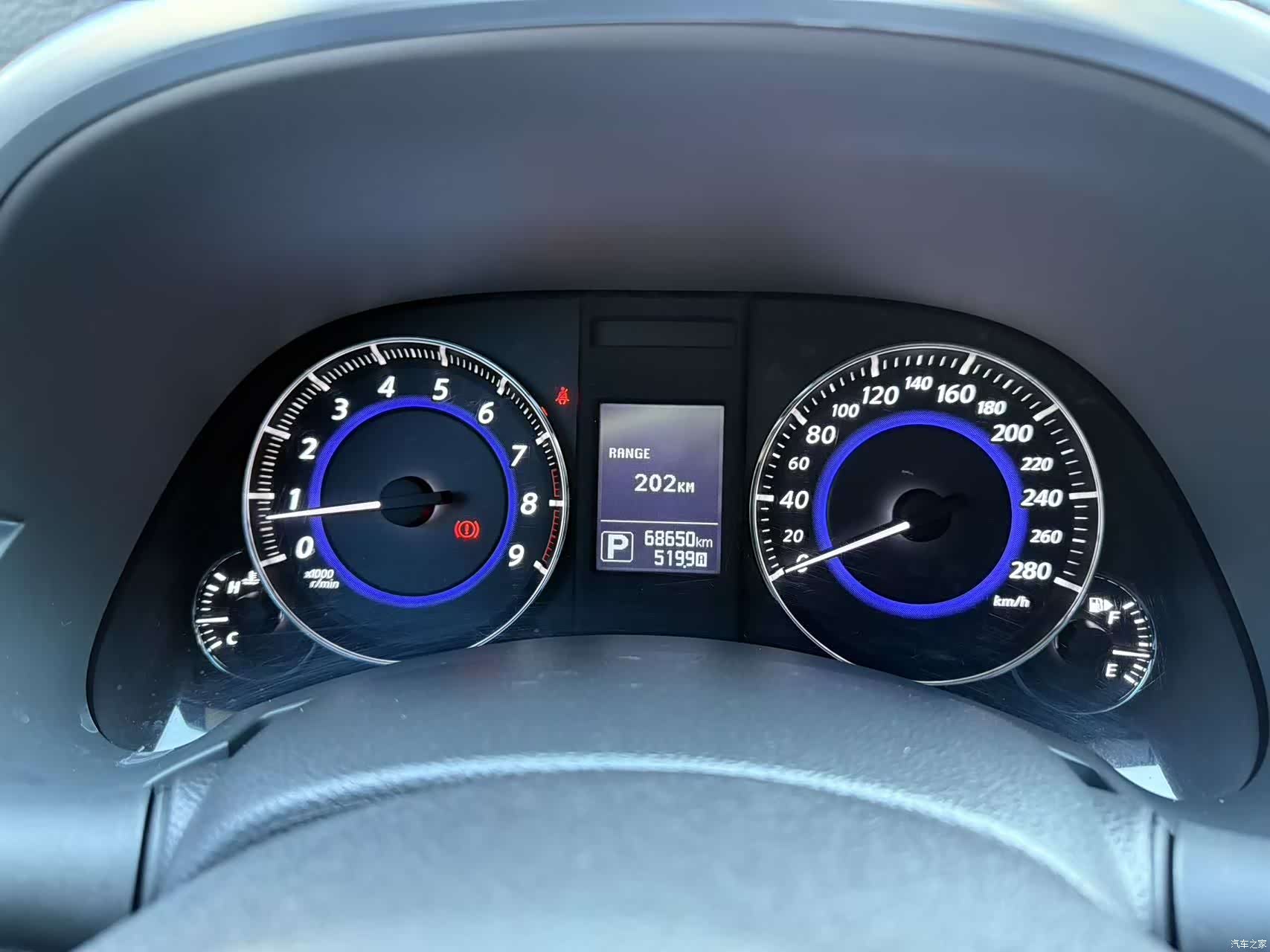 Infiniti QX70, 2015 7