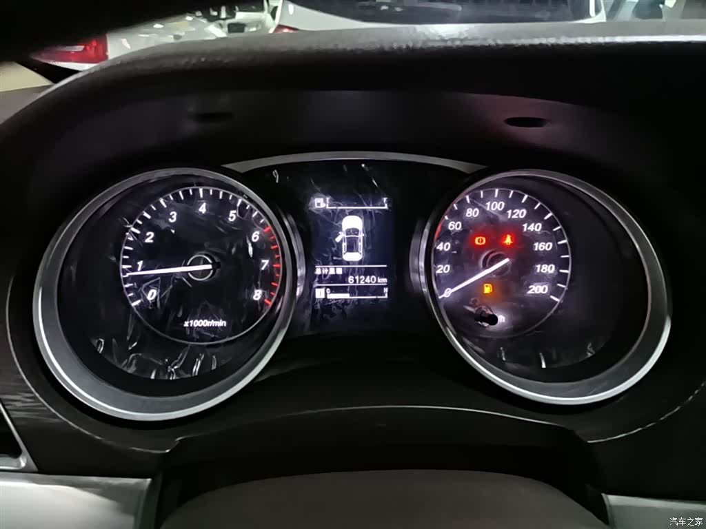 Wuling 730, 2017 12