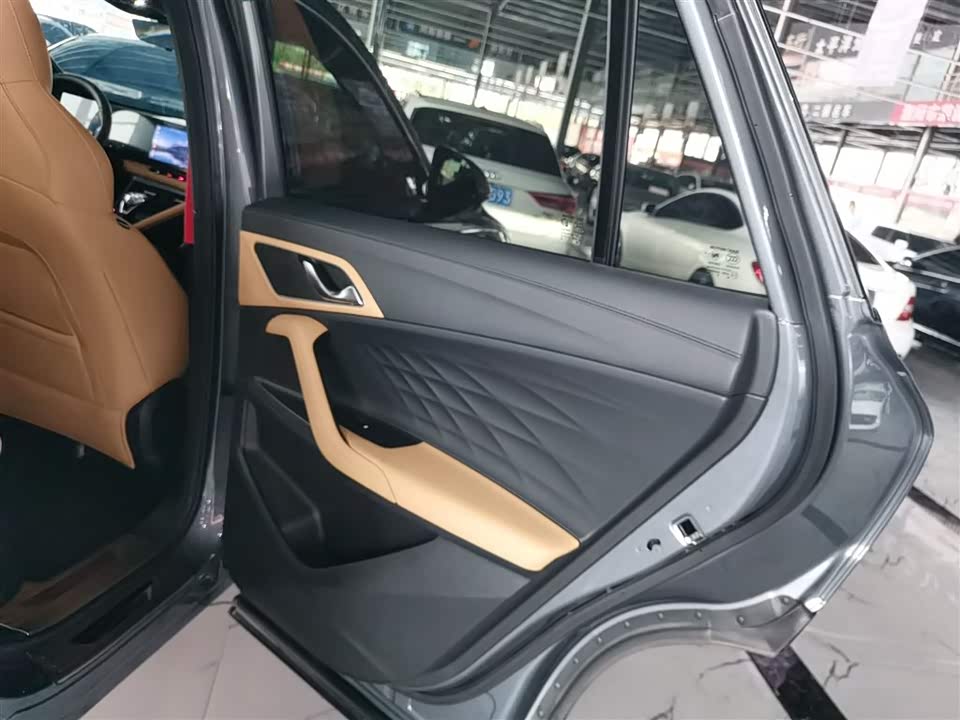 Roewe RX5 Roewe RX5
