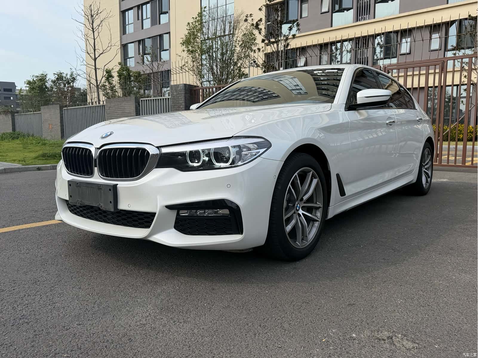 BMW 5 Series, 2018 1